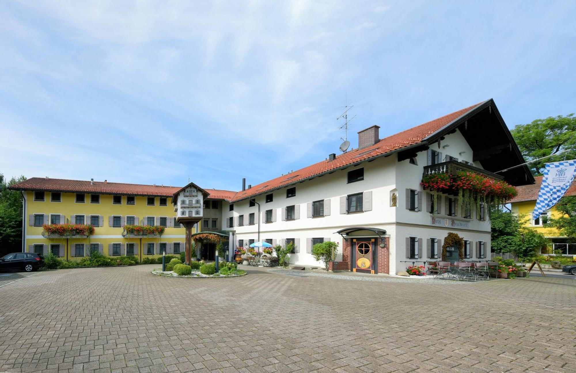 זאוורלאך Hotel Neuwirt מראה חיצוני תמונה